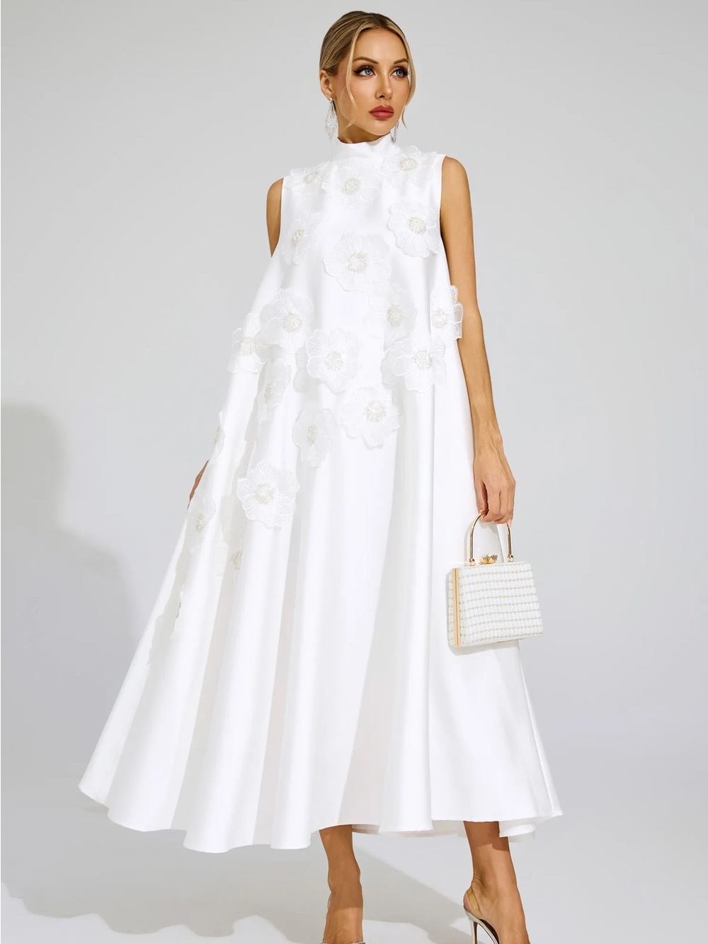 Elegant White Floral Applique High-Neck Maxi Dress - Picture 3 of 7